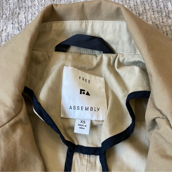 Free Assembly Trench Coat XS‎ Colorblock Neutral Spring Classic - Picture 4 of 8